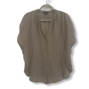 VINCE Silk V Neck Sleeveless Blouse 
Large - Taupe